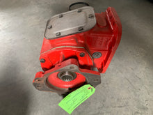 Load image into Gallery viewer, R880XDAKP-M6XK - Parker Chelsea - Power Take Off PTO Unit 880 Series reman
