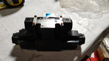 Load image into Gallery viewer, HD1-3W-BG1A-025A-WYA - TOYOOKI - Solenoid Directional Valve
