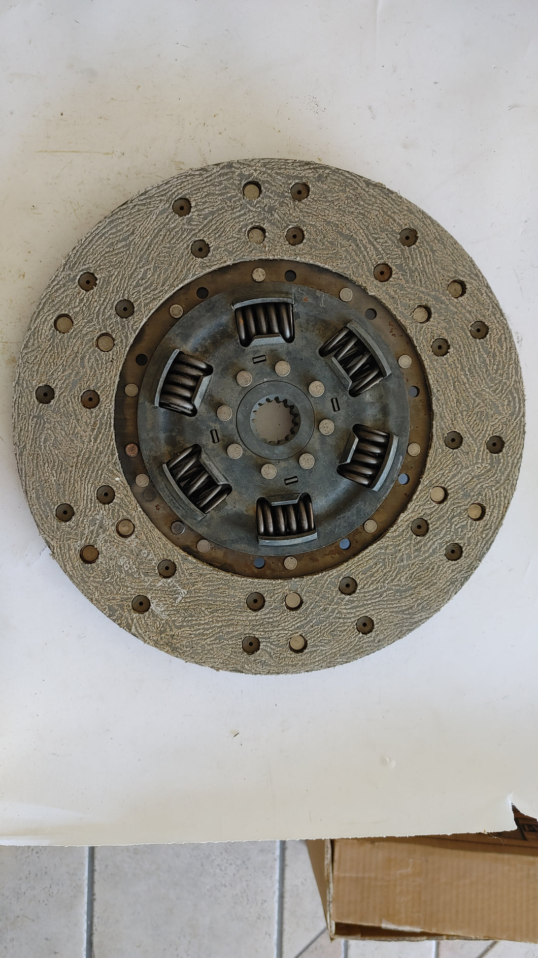 AL64338 - John Deere - DISK, CLUTCH, VEHICULAR