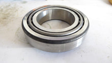 Load image into Gallery viewer, HD215 - Federal-Mogul - Taper Bearing Set
