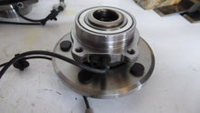 Load image into Gallery viewer, Unbranded HB613203 Wheel Hub
