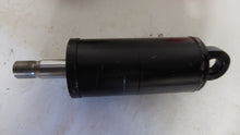 Load image into Gallery viewer, Unbranded 5202186401 Hydraulic Cylinder
