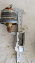 Load image into Gallery viewer, PS4020 - Military - Pressure Switch
