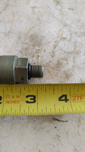 Load image into Gallery viewer, 4H90515-105A - Aircraft - Switch Pressure Aircraft
