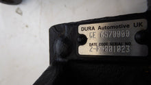 Load image into Gallery viewer, Dura Automotive E6131106LH Steering Gearbox
