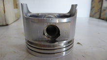 Load image into Gallery viewer, Badger Pistons P2674-075 PistonSet of 4
