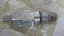 Load image into Gallery viewer, Parker A04G2HZ4-145N Safety Relief Valve
