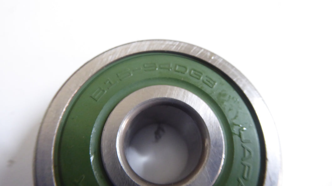B15-94DG3 - NSK - Deep Groove Ball BearingBore Diameter: 15 mmOutside Diameter: 47 mmOverall Width:	18 mmBore Type: CylindricalInternal Clearance: CNMaterial: Steel