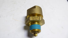Load image into Gallery viewer, D2270 - Omeca - Flow Control Valve20 GPM

