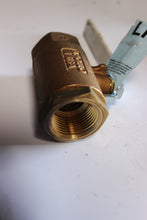Load image into Gallery viewer, Apollo 70LF-105-01 Ball Valve 1" Bronze Body Brass Stem &amp; Valve
