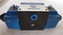 Load image into Gallery viewer, Vickers 02-119475, DG454-016C-V-B-60 Pilot Valve
