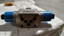 Load image into Gallery viewer, HD3-2WD-BCA-03A - Toyo-oki - Hydraulic Directional Valve
