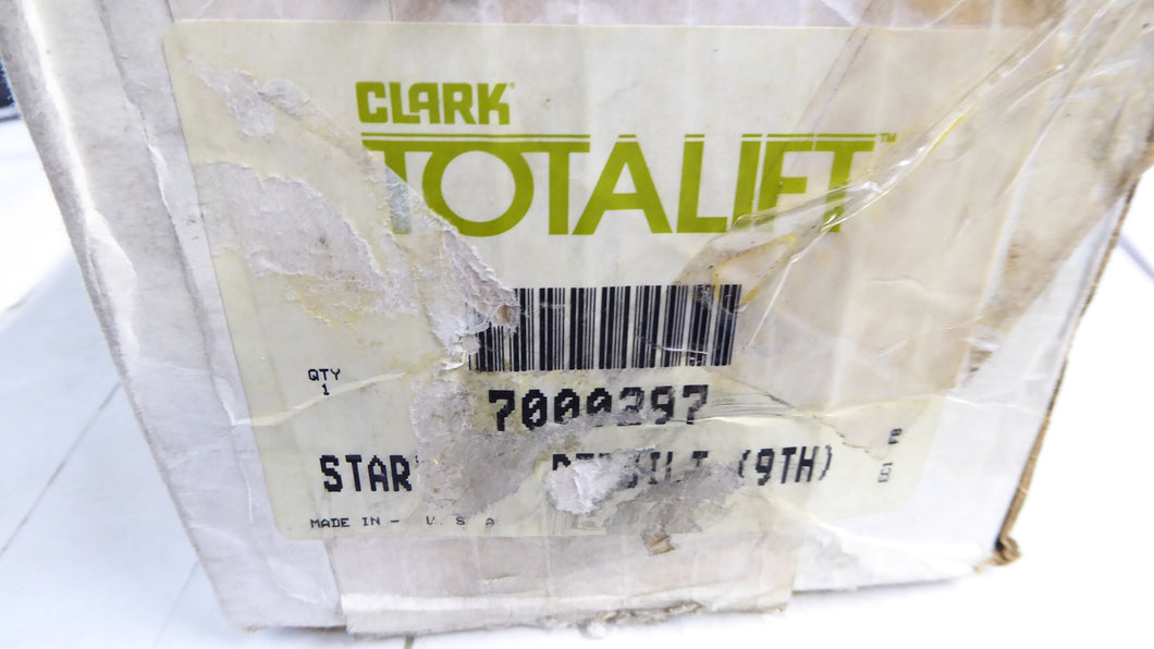 7000297 - Clark - Starter