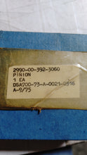 Load image into Gallery viewer, 4B1082 - Ajax Superior Div. - Pinion, Governor
