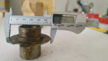 Load image into Gallery viewer, 50-102 - Hardie-Tynes Mfg. - Packing Sleeve
