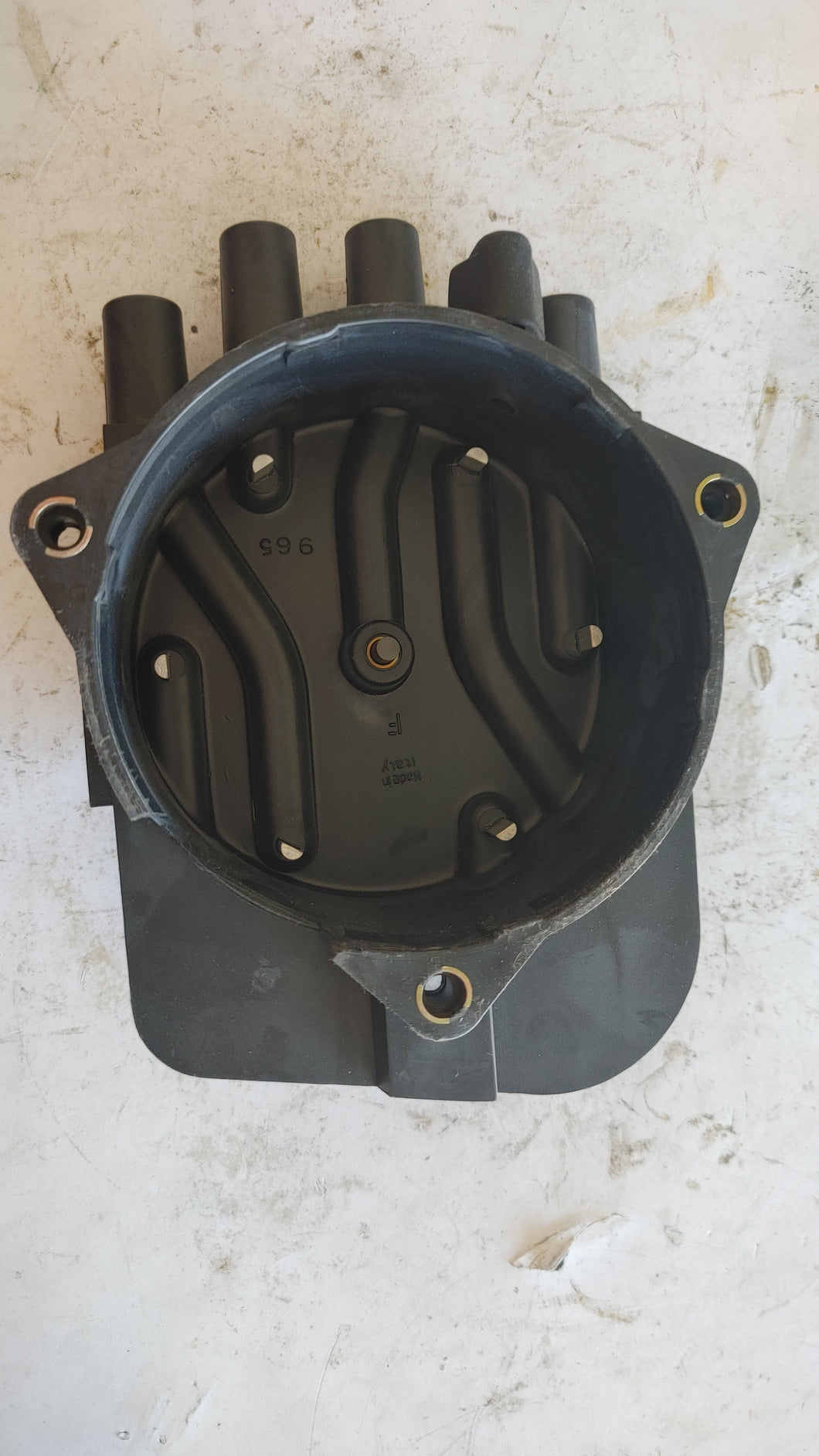 C700 - Borg Warner - Distributor Cap