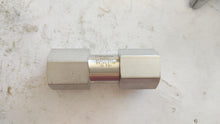 Load image into Gallery viewer, SS-4C4-10 - Swagelok - Stainless Steel Poppet Check Valve FNSP
