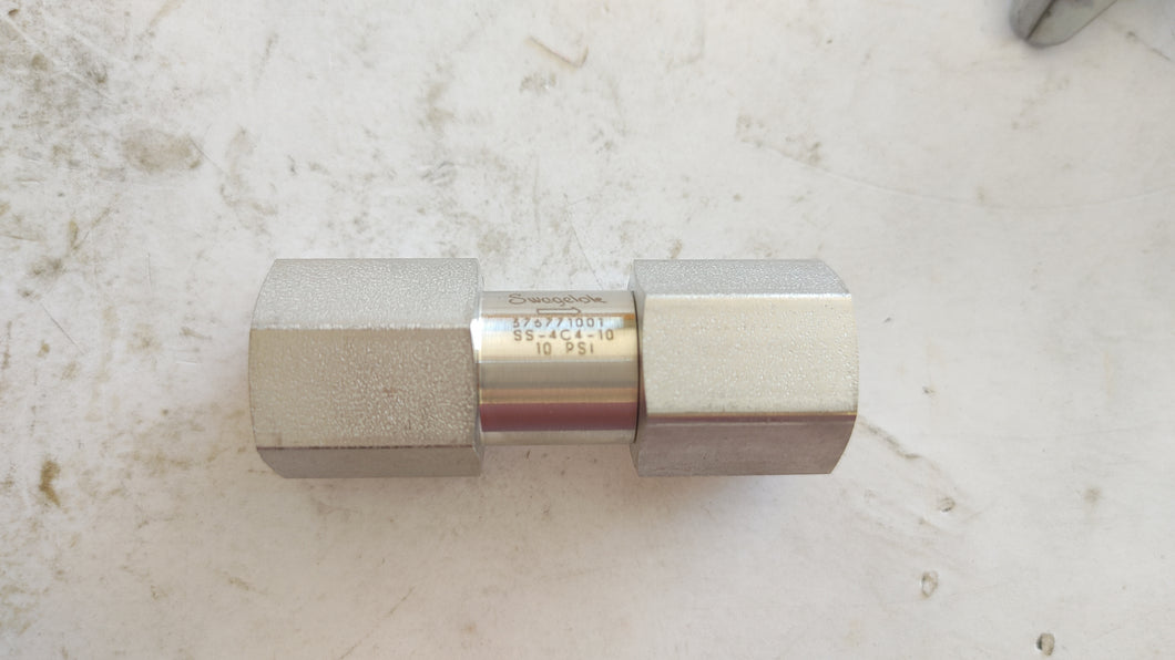 SS-4C4-10 - Swagelok - Stainless Steel Poppet Check Valve FNSP