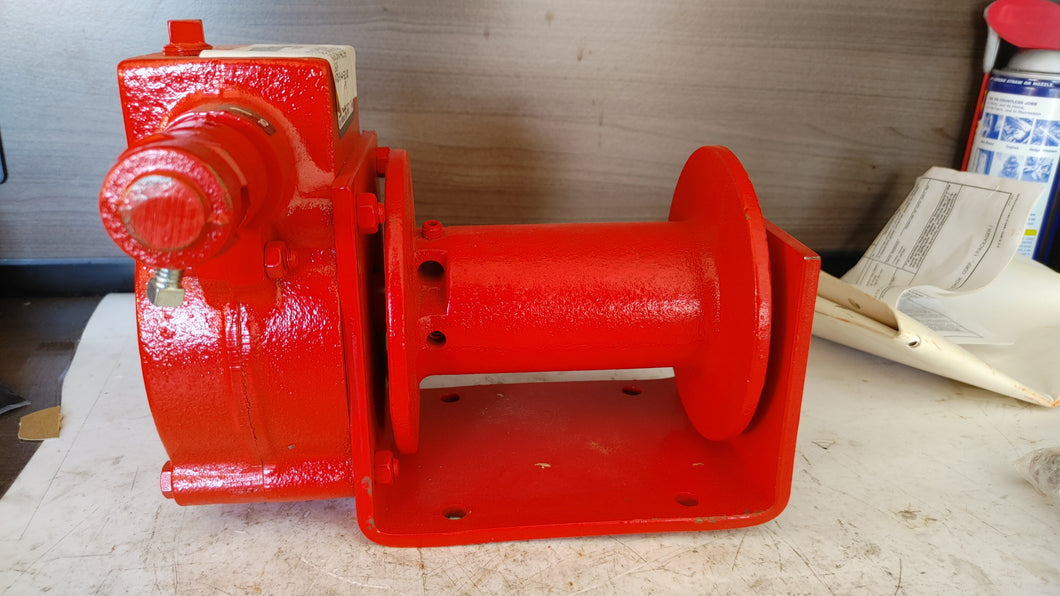 472H - Thern Inc - WINCH,DRUM,HAND OPERATED, 3950-00-483-5604