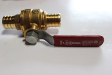 Load image into Gallery viewer, Legend 101-586NL // T-806NL Ball Valve 3/4" No Lead No Pex End
