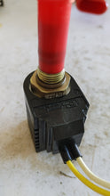 Load image into Gallery viewer, 1390609 - Hyster - SOLENOID, BRAKE, FLOW CONTROL
