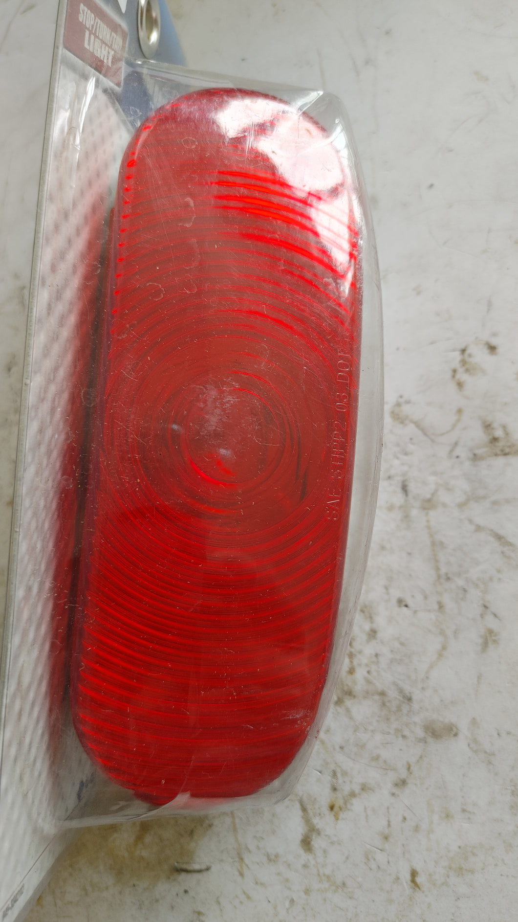 049-3342112 - Barjan - Red Oval 6.5 Sealed Oval Light