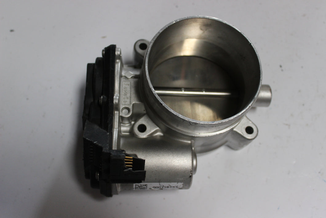 Fomoco BR3E-9F991-AE Throttle Body broken connector.