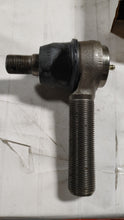 Load image into Gallery viewer, R230068 - Meritor - Tie Rod End
