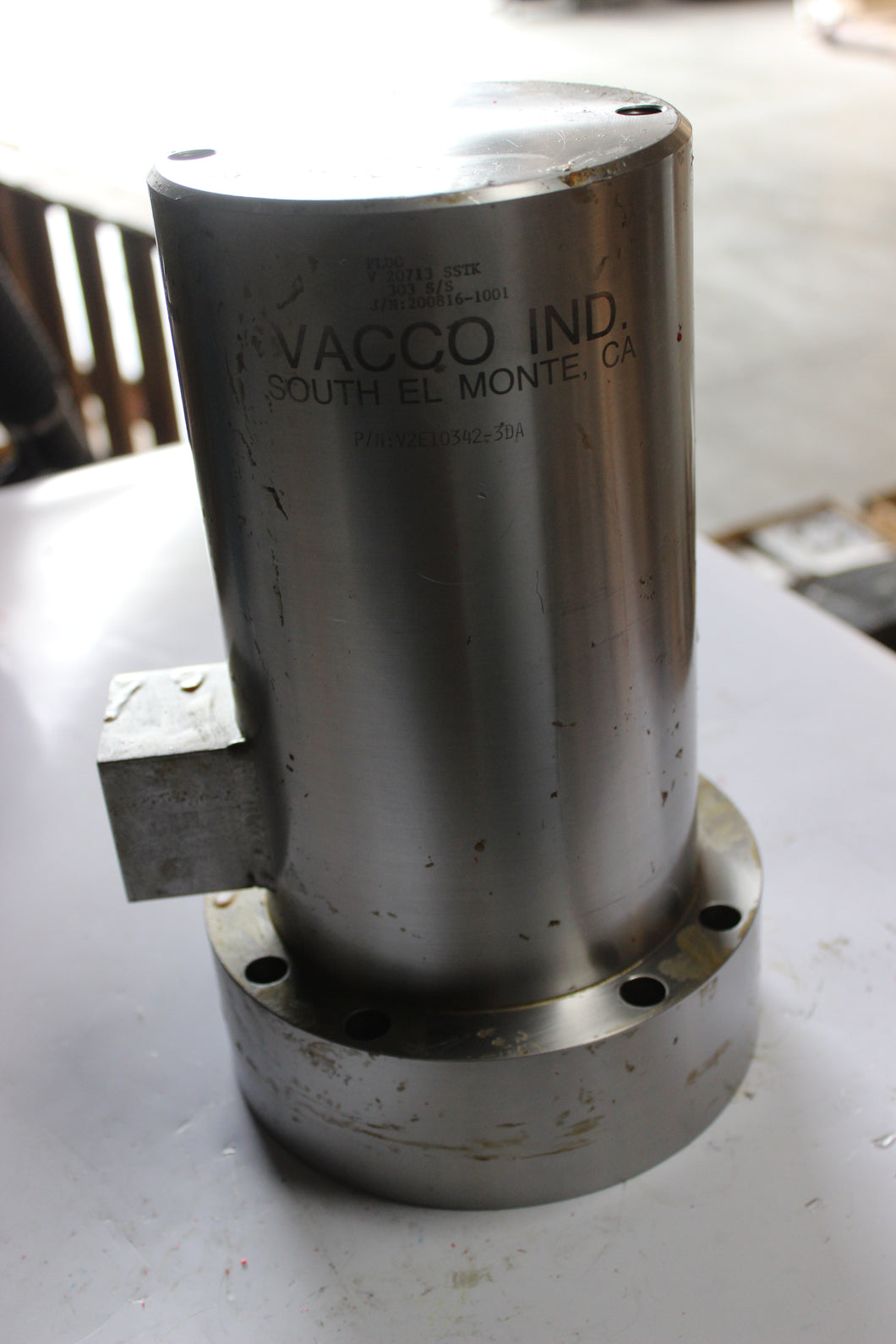 VACCO V2E10342-3DA Dome Cap, Complete