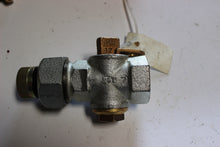 Load image into Gallery viewer, McDonald 6276G 3/4" Zinc Gas PV FNPT #175
