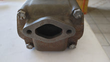 Load image into Gallery viewer, 5198840 - Detroit Diesel - used Oil Pump w/ Scavenge Pump 6V71 8V71 6V92 8V92 Genuine R.H
