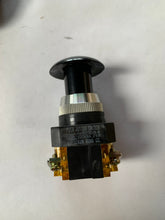 Load image into Gallery viewer, 913180-04 - Cat - Switch Assy. Genuine OEM
