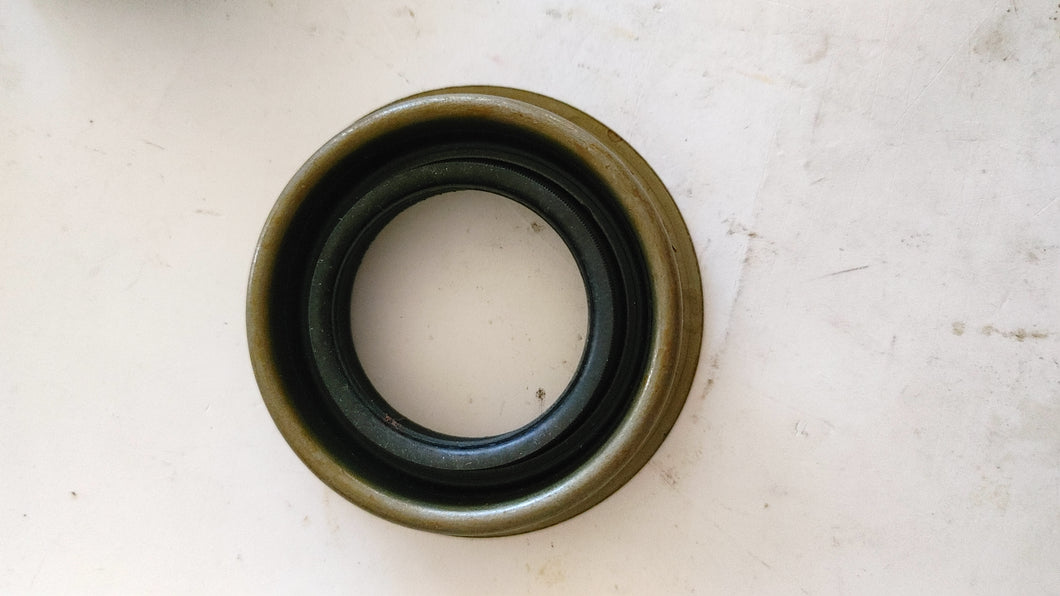 F671177AC - Ford - Seal