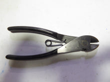 Load image into Gallery viewer, 311702TL - Unknown - Diagonal Cutting Plier With Spring
