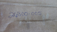 Load image into Gallery viewer, Eaton 26300-005 Hydraulic Gear Pump Back Plate for 26302-RAA
