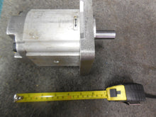 Load image into Gallery viewer, 3200-008, 37096 - Commercial Intertech - Hyd. Pump
