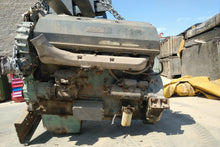 Load image into Gallery viewer, 6067WU40 - Detroit Diesel - Series 60 Used Engine Core
