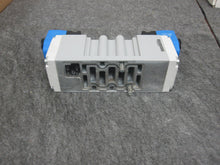 Load image into Gallery viewer, Parker H22VXBG0B9C 2-Position Valve
